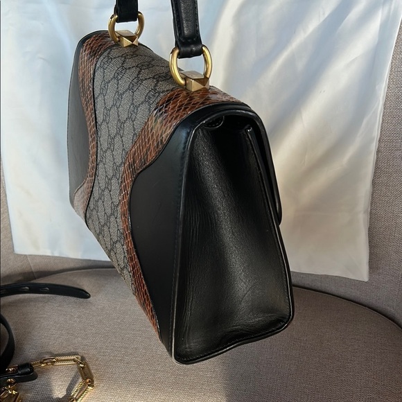 GUCCI Medium GG Supreme Osiride Python Trim Top Handle Bag - Picture 6 of 16